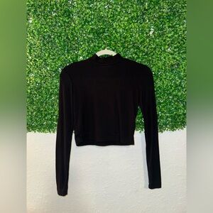 Aritzia Black Babaton Long sleeve Ribbed Shirt Size Small